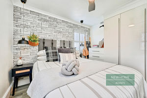 Photo 19- click for photo gallery